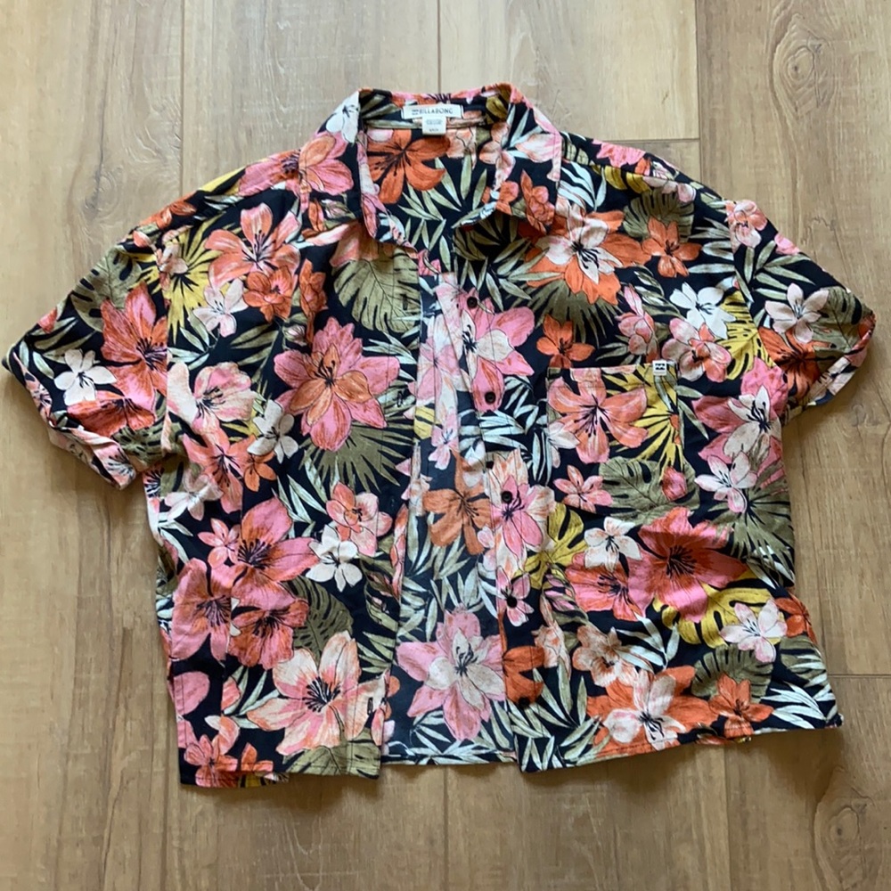 Billabong Hawaiian button down.